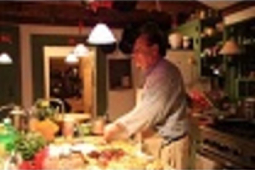 Large_frankkitchen-300x218
