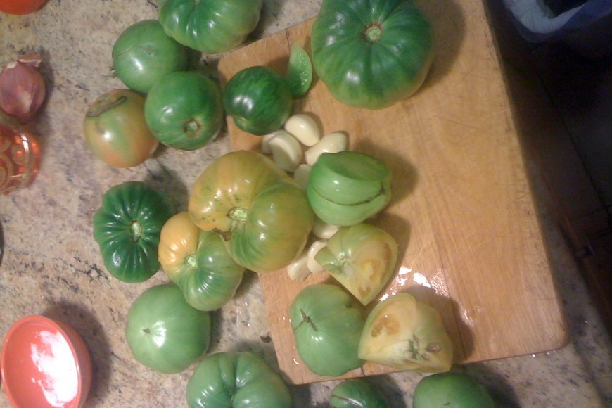 Large_green_tomatoes