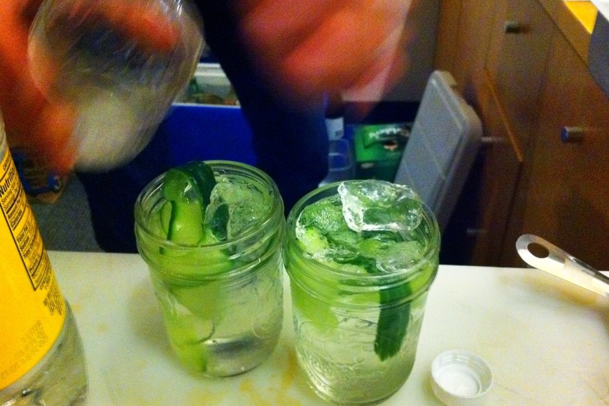 Large_gin___tonic