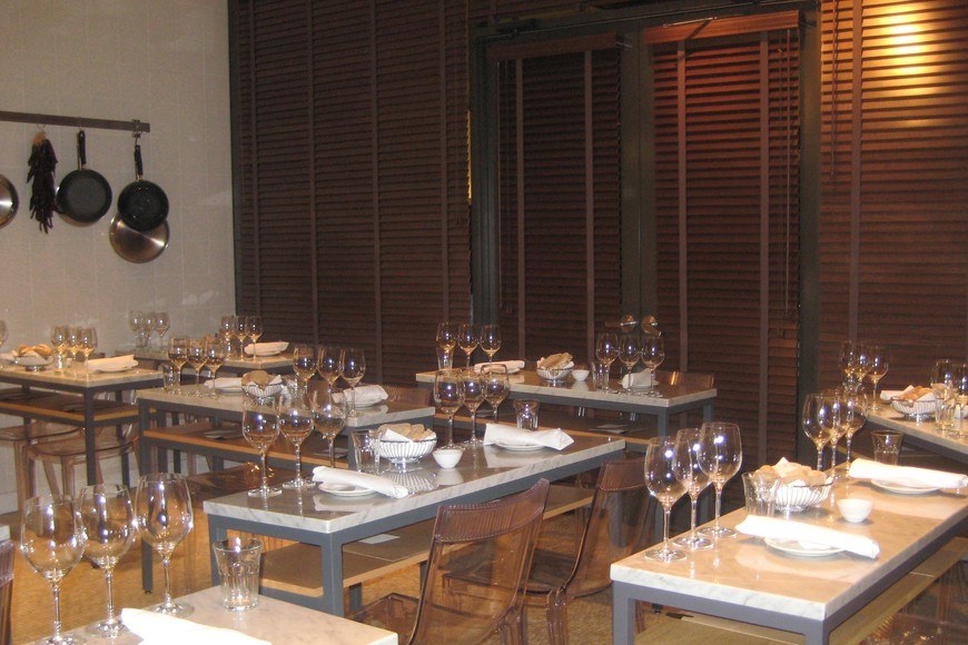 Large_eatalyoct2010_011