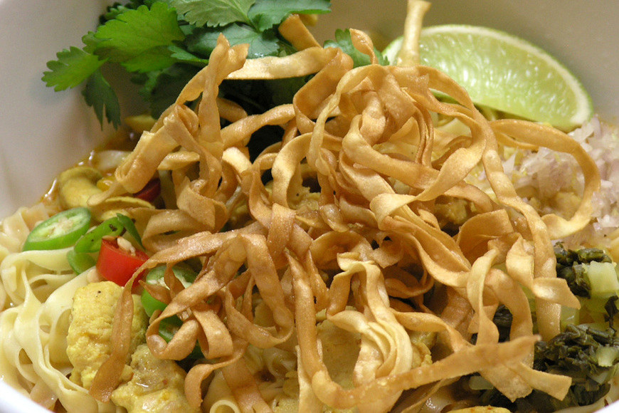 Large_khao_soi_okblog