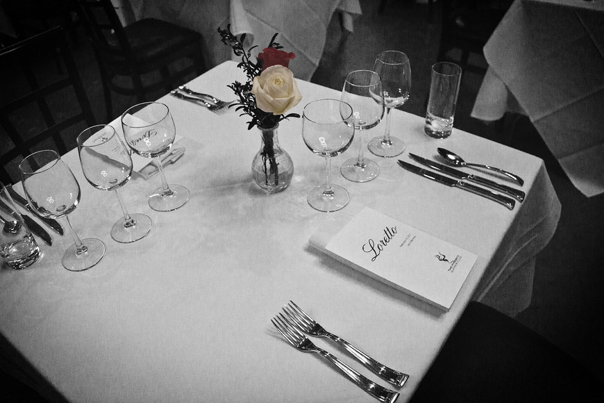 Large_colored_roses_smaller