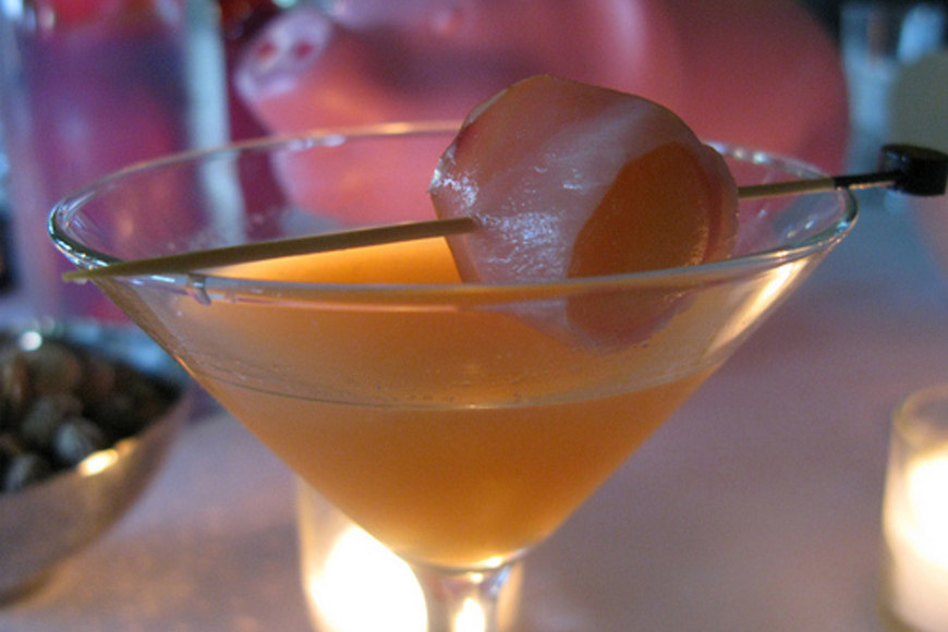 Large_baconmelon_cocktail_closeup_coc